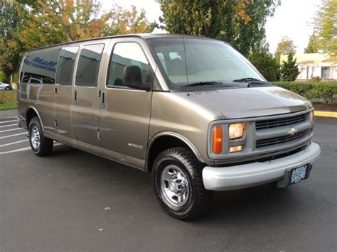 2002 Chevrolet Express 3500 15 Passenger Van V8 1 Ton 82K Miles