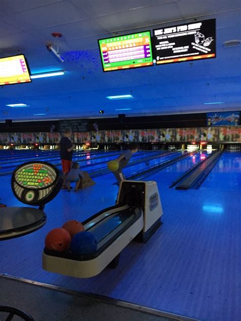 5 Pro Ways To Design Your Ultimate Westbrook Bowling Night Now