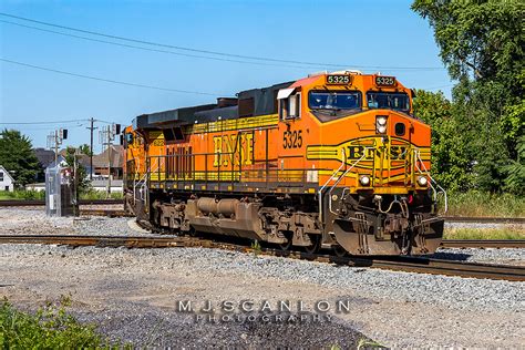 Bnsf 5325 Ge C44 9W Cn Memphis Subdivision Bnsf Job 17 Flickr