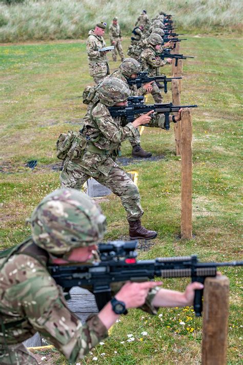 British Army On Twitter Brand New Army Reserve Soldiers Have Been