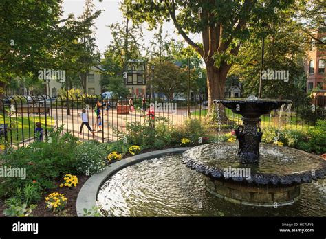 Children Playing Around Fitler S Square Fountain Rittenhosue Square