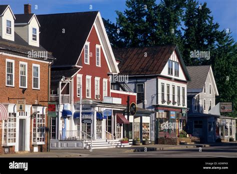 Main Street Of North Conway New Hampshire Summer Stock Photo Alamy