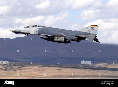 Mcdonnell Douglas F 4E Phantom Ii Basiert Auf Der Holloman Air Force