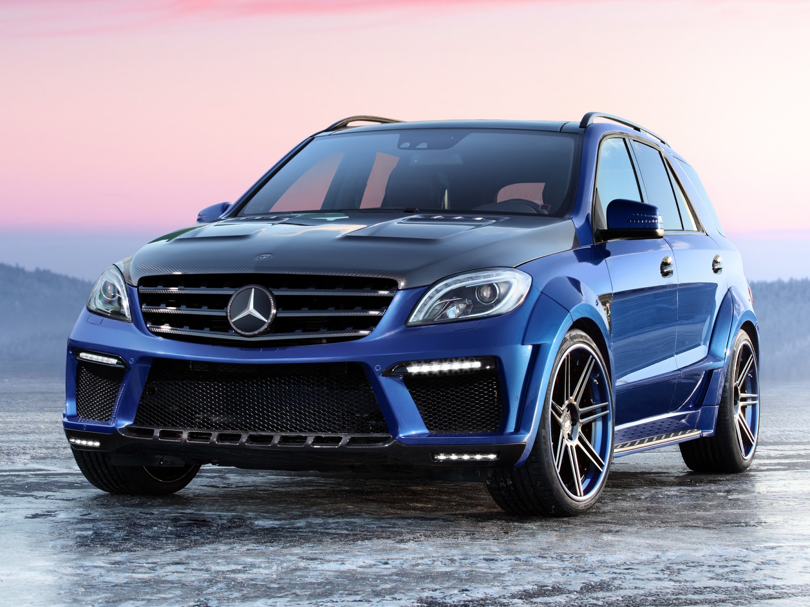 Mercedes Benz Suv Wallpaper In Blue Cars Wallpapers Hd