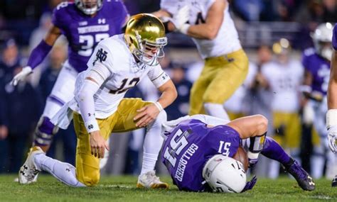 Reports Notre Dame Qb Ian Book Out For Florida State Game Uhnd Com