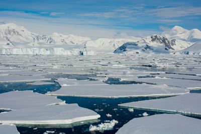 Scientists Extract 1 2 Million Year Old Antarctic Ice Core Unlocking