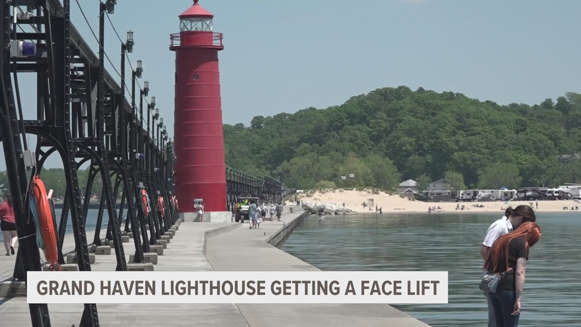 The Grand Haven Lighthouse Is Getting A Facelift Wzzm13 Com