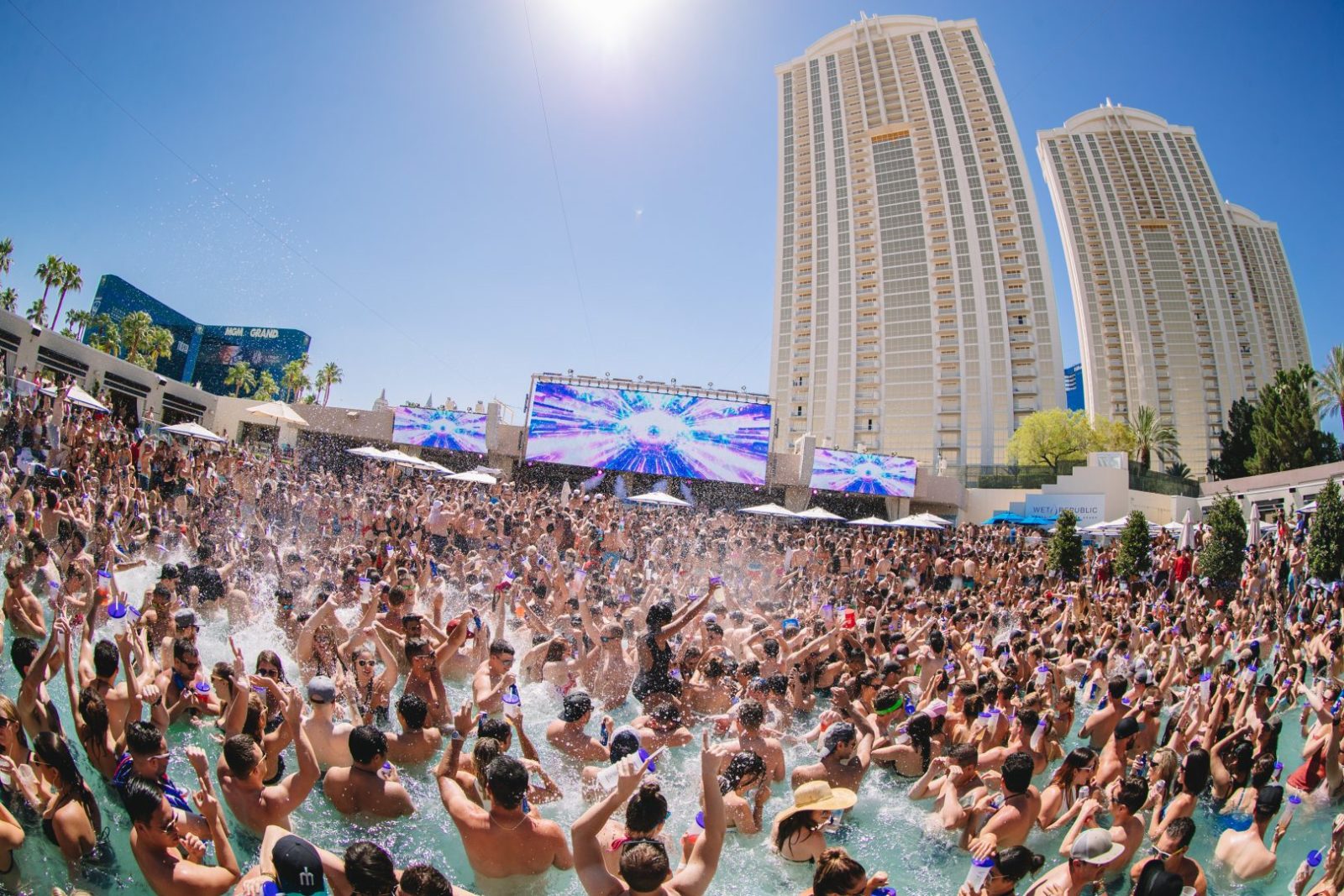 Ultimate Las Vegas Dayclub Crawl Vegas Party People