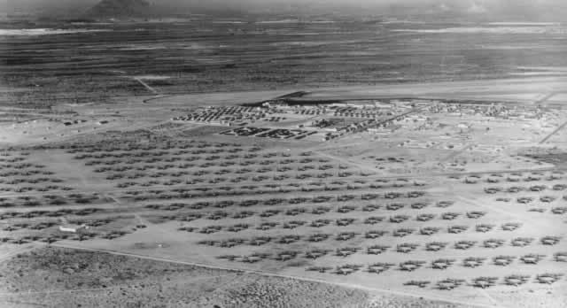 Worlds Largest Airplane Boneyard With Over 4400 Planes Davis Monthan